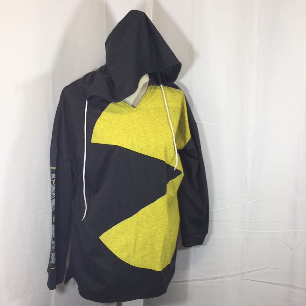 PAC-MAN thin hooded shirt size small fits large